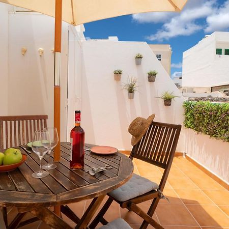 Sabbia Suites Ginesa Arrecife  Buitenkant foto